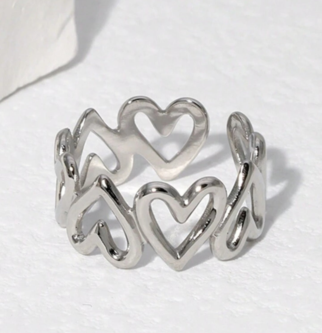 Silver heart ring
