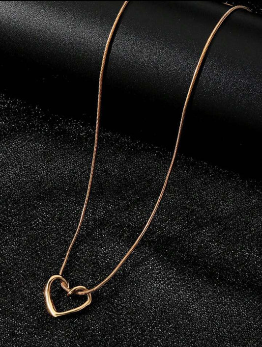 Short Heart Necklace